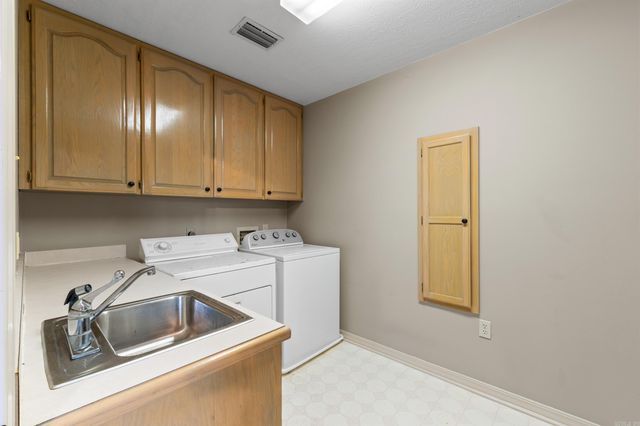 1655 Chicot Drive, Conway, AR 72034