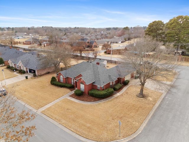 1655 Chicot Drive, Conway, AR 72034