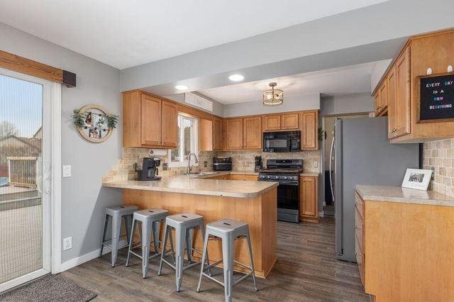 7337 Harmon Lane, Jenison, MI 49428