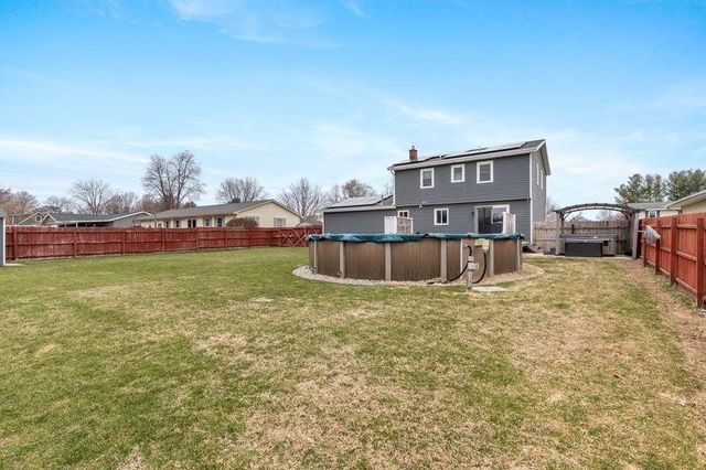 7337 Harmon Lane, Jenison, MI 49428