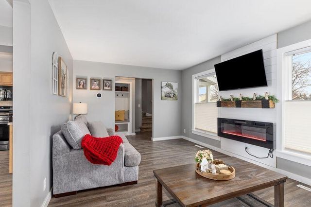 7337 Harmon Lane, Jenison, MI 49428