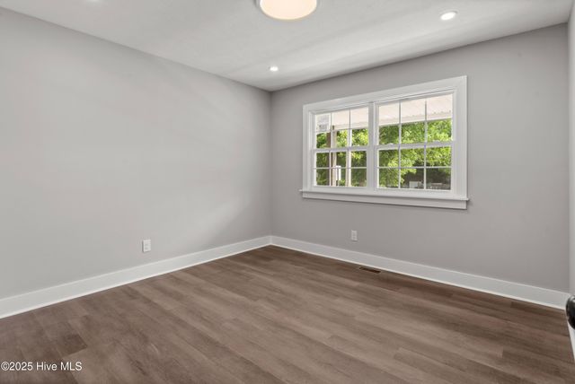 705 Bullard Street, Roseboro, NC 28382