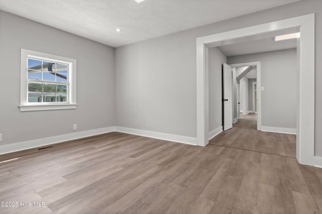 705 Bullard Street, Roseboro, NC 28382