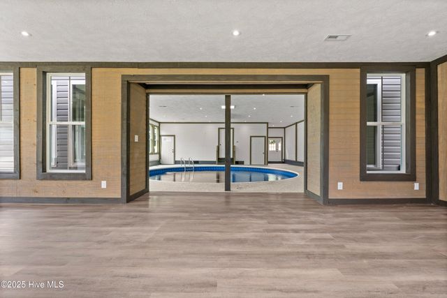 705 Bullard Street, Roseboro, NC 28382