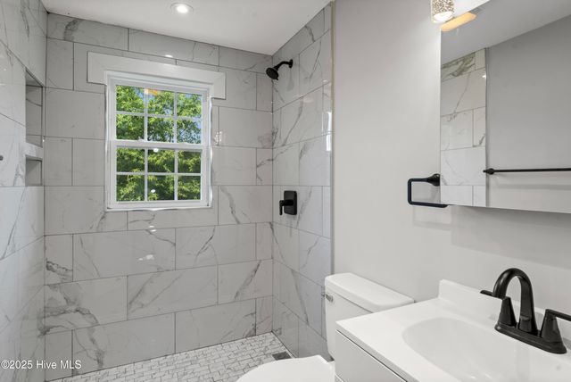 705 Bullard Street, Roseboro, NC 28382