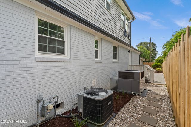 705 Bullard Street, Roseboro, NC 28382