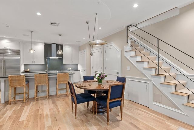 82 Mount Vernon Street 1, Boston, MA 02108