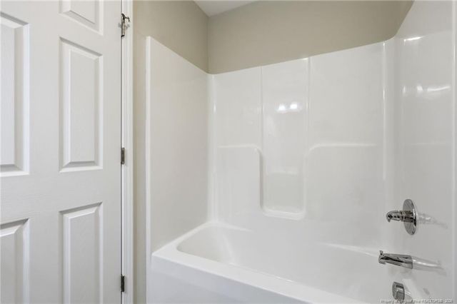 2663 Middle Branch Bend, Fayetteville, NC 28304
