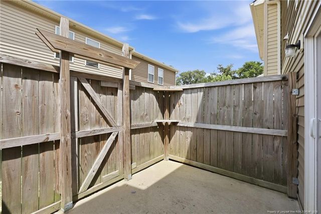2663 Middle Branch Bend, Fayetteville, NC 28304