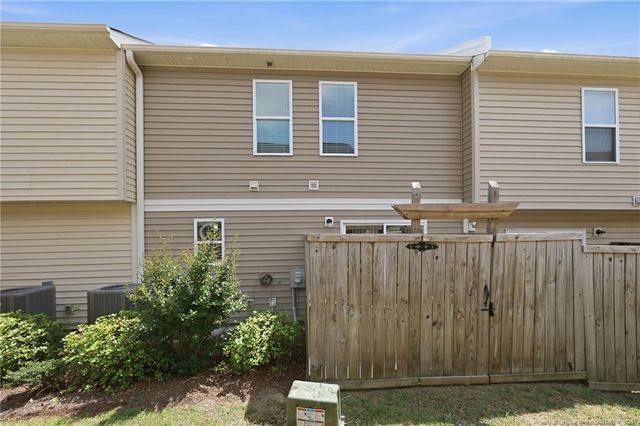 2663 Middle Branch Bend, Fayetteville, NC 28304