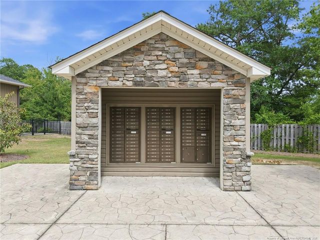 2663 Middle Branch Bend, Fayetteville, NC 28304