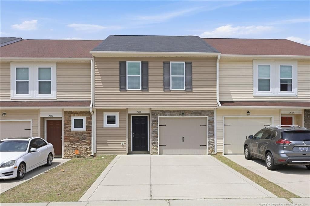 2663 Middle Branch Bend, Fayetteville, NC 28304