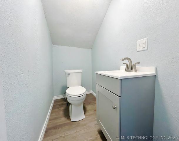 907 E 3rd Street, Okmulgee, OK 74447