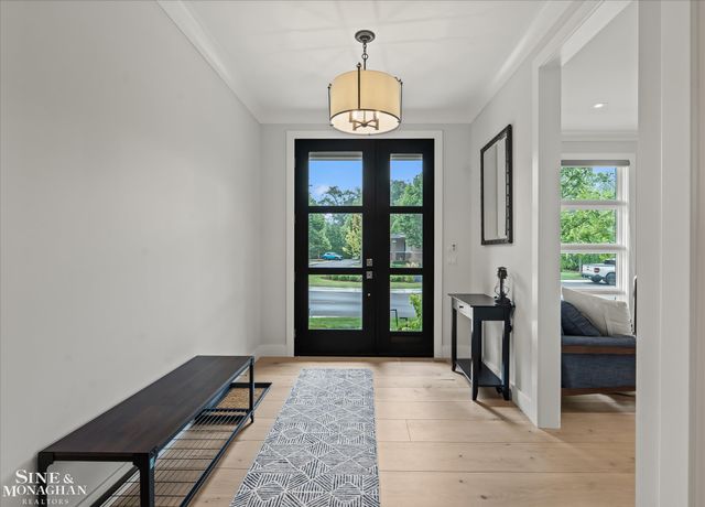361 Moselle Place, Grosse Pointe Farms, MI 48236