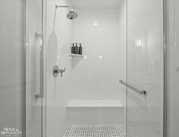 361 Moselle Place, Grosse Pointe Farms, MI 48236