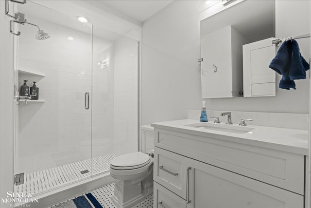 361 Moselle Place, Grosse Pointe Farms, MI 48236