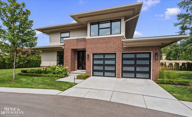 361 Moselle Place, Grosse Pointe Farms, MI 48236