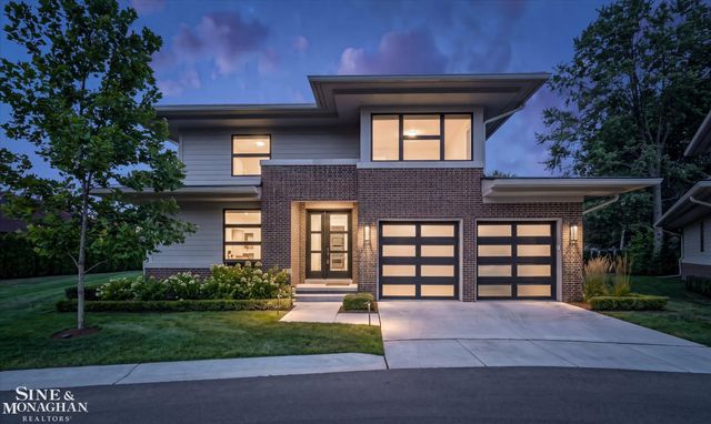 361 Moselle Place, Grosse Pointe Farms, MI 48236