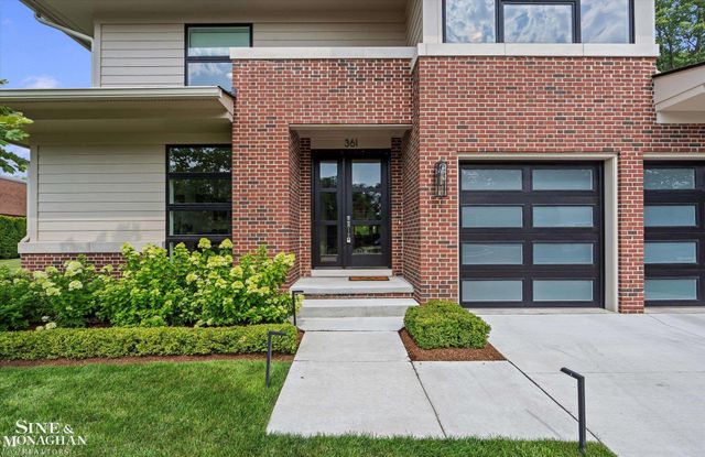 361 Moselle Place, Grosse Pointe Farms, MI 48236