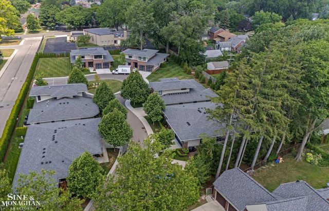 361 Moselle Place, Grosse Pointe Farms, MI 48236