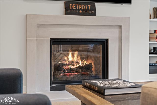 361 Moselle Place, Grosse Pointe Farms, MI 48236