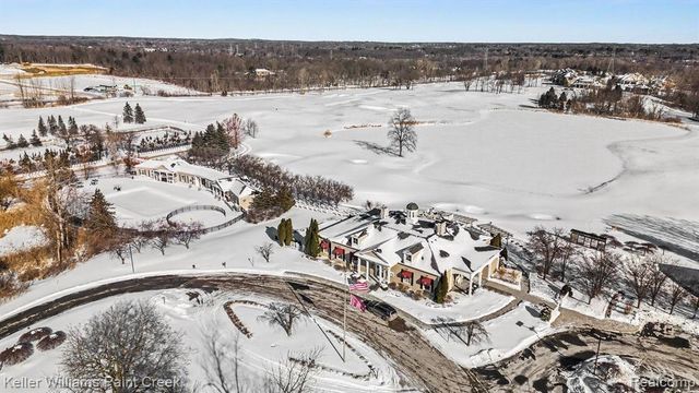 4179 Wincrest Lane, Rochester, MI 48306