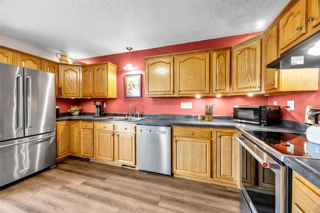 731 Main Street, Fairfax, IA 52228
