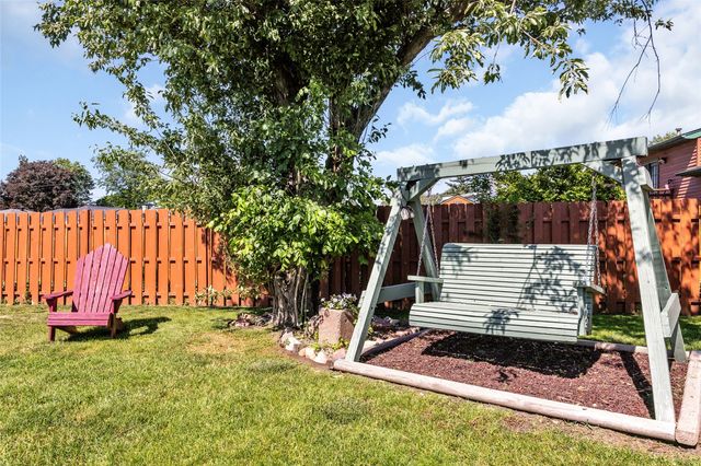 731 Main Street, Fairfax, IA 52228