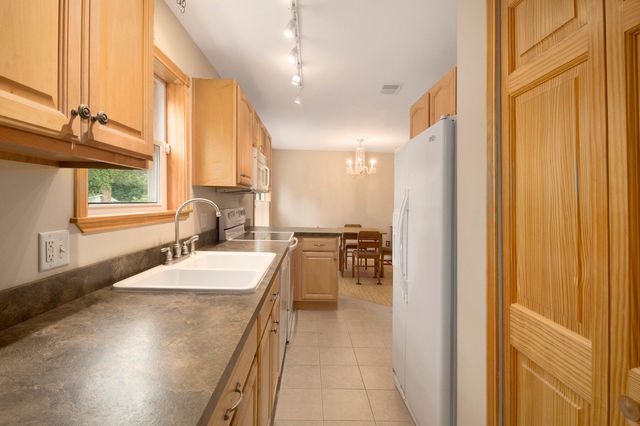 916 Brooks Street, Ann Arbor, MI 48103