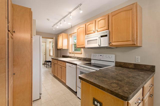 916 Brooks Street, Ann Arbor, MI 48103