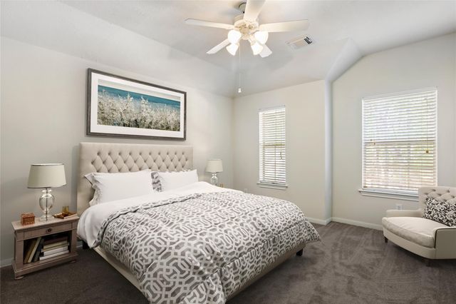 27 Harmony Hollow Court, The Woodlands, TX 77385