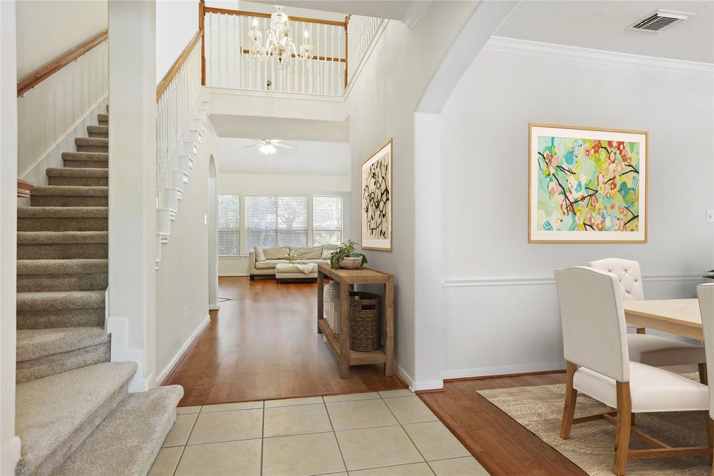 27 Harmony Hollow Court, The Woodlands, TX 77385