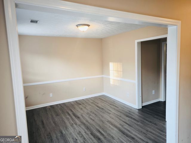 6570 Smoke Ridge Drive, South Fulton, GA 30349