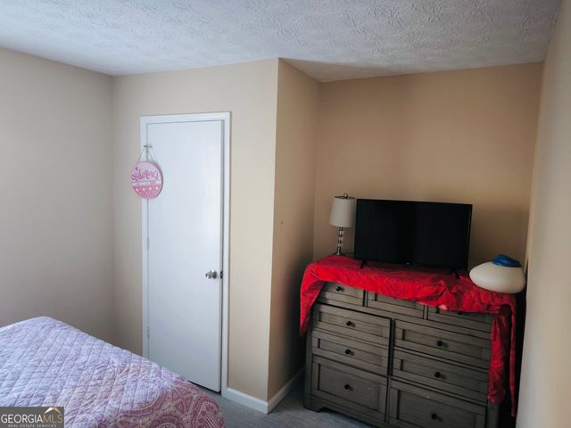 6570 Smoke Ridge Drive, South Fulton, GA 30349