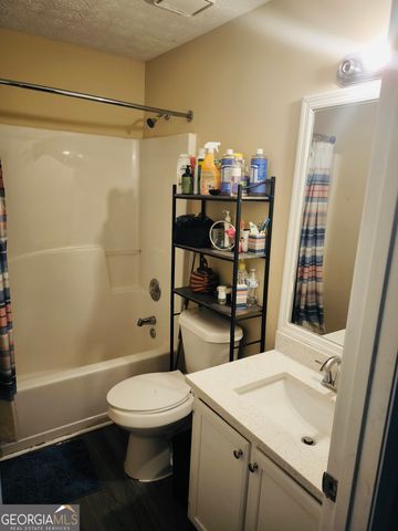 6570 Smoke Ridge Drive, South Fulton, GA 30349