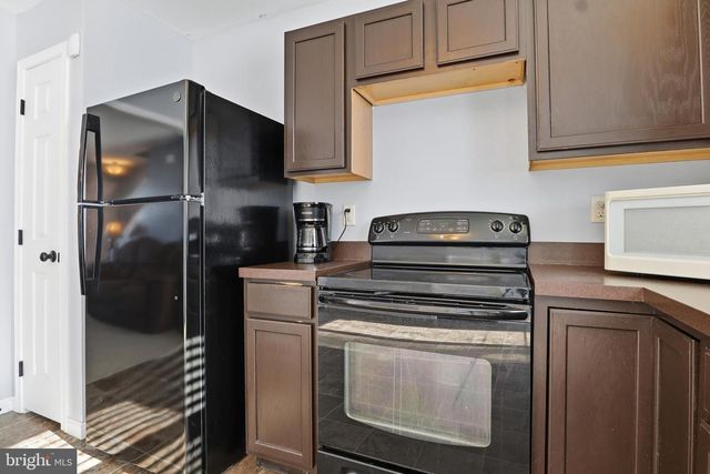 370 AZALEA DR, Windsor, PA 17366