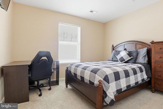 370 AZALEA DR, Windsor, PA 17366