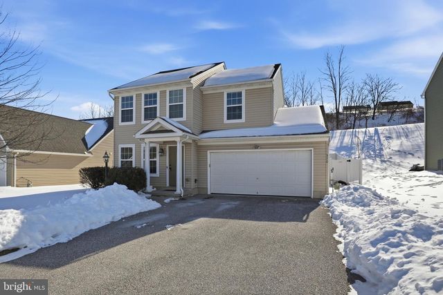 370 AZALEA DR, Windsor, PA 17366