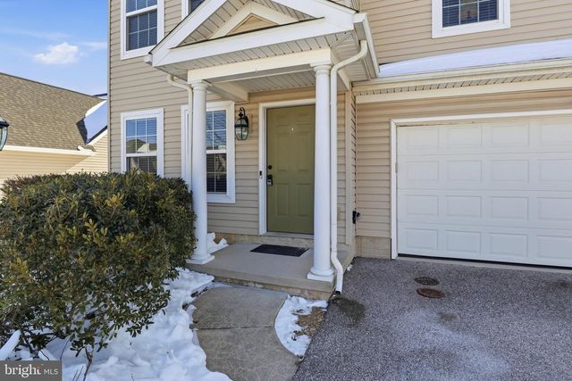 370 AZALEA DR, Windsor, PA 17366