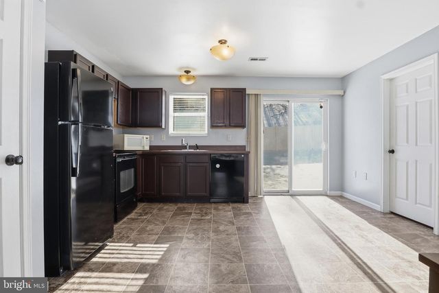 370 AZALEA DR, Windsor, PA 17366