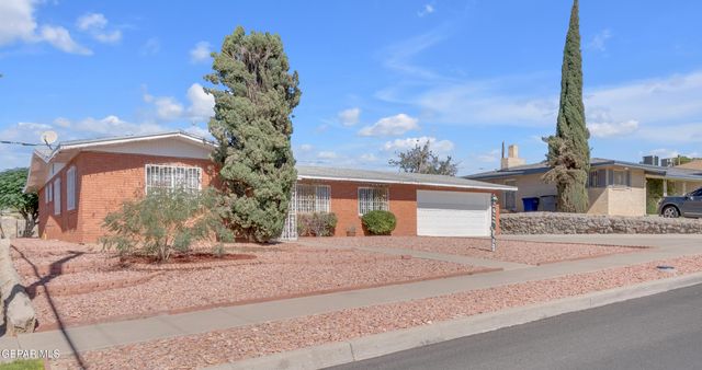 6636 Fiesta Drive, El Paso, TX 79912