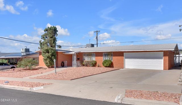 6636 Fiesta Drive, El Paso, TX 79912