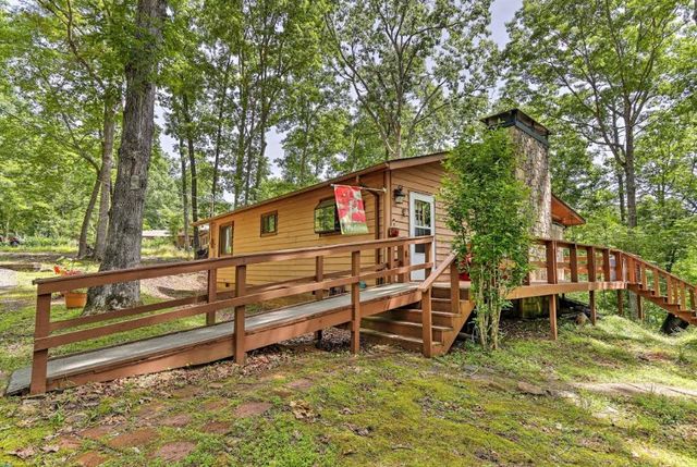 34 Clover Lane, Murphy, NC 28906