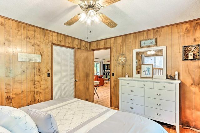 34 Clover Lane, Murphy, NC 28906