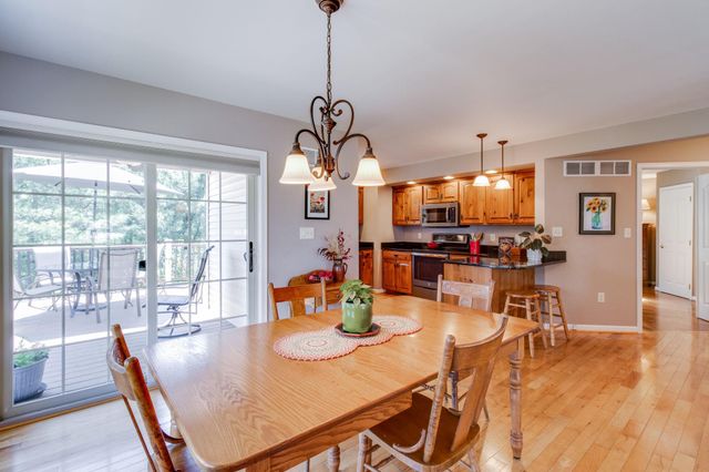 1016 CAMBRIDGE DR, Manheim, PA 17545
