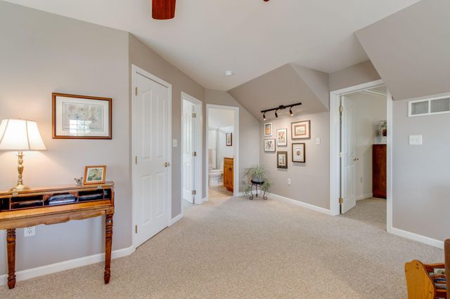 1016 CAMBRIDGE DR, Manheim, PA 17545