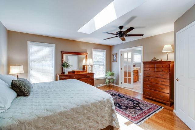 1016 CAMBRIDGE DR, Manheim, PA 17545