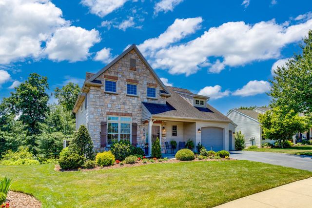 1016 CAMBRIDGE DR, Manheim, PA 17545