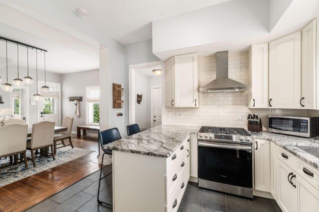 55 E 4th Avenue, Columbus, OH 43201