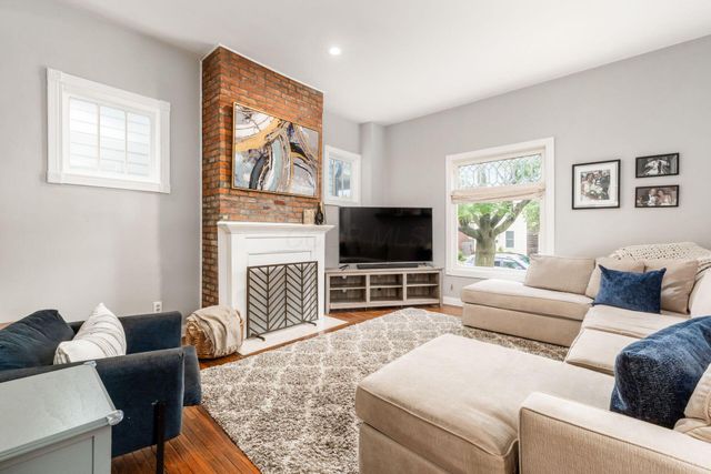 55 E 4th Avenue, Columbus, OH 43201